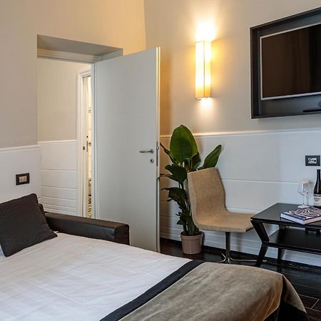 The Independent Suites Rom Exteriör bild