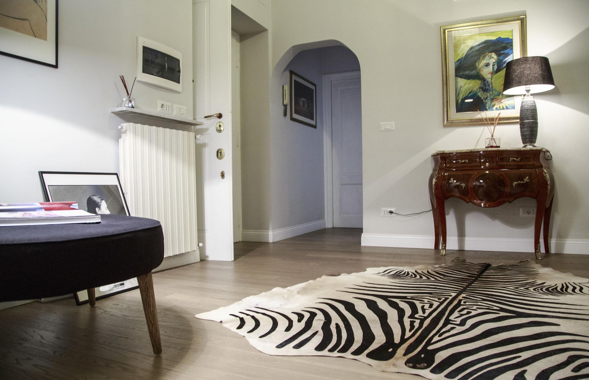 The Independent Suites Rom Exteriör bild