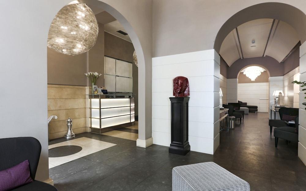 The Independent Suites Rom Exteriör bild