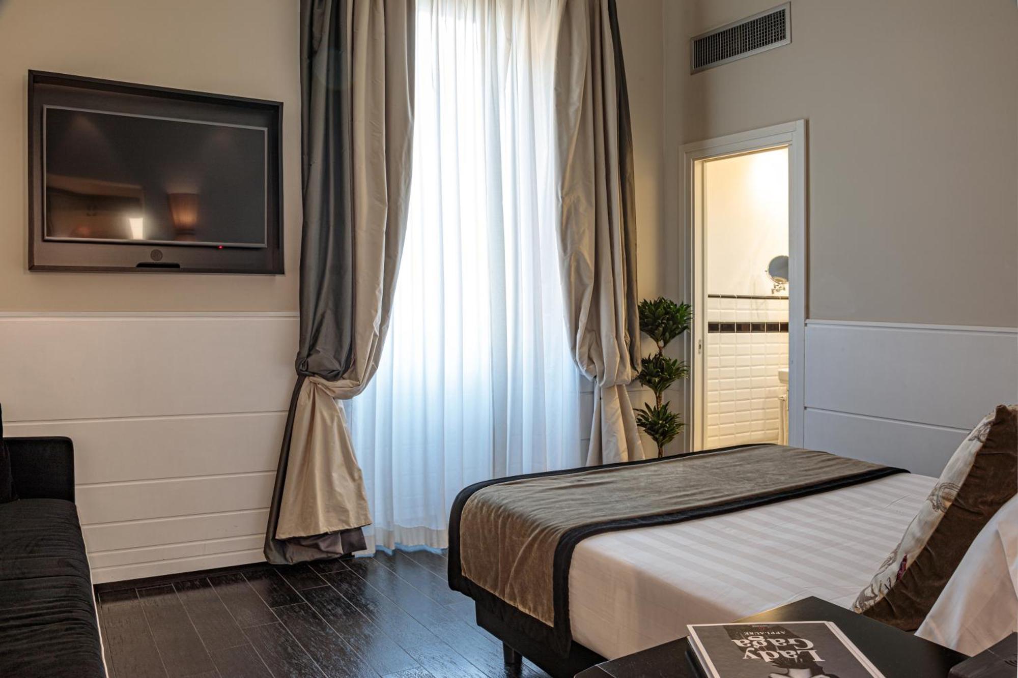 The Independent Suites Rom Exteriör bild