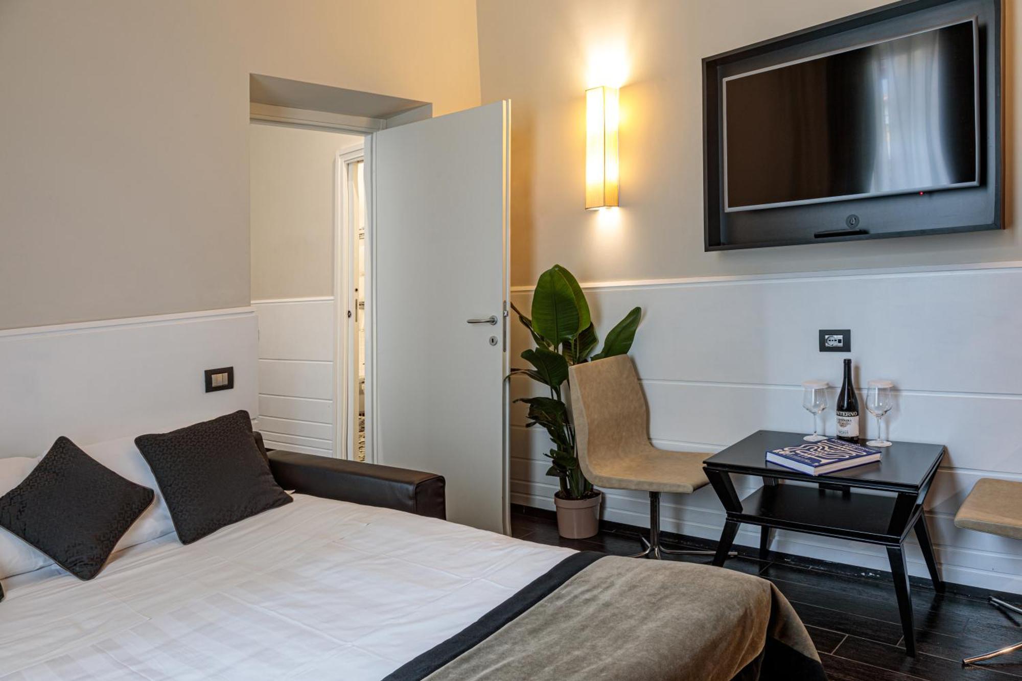 The Independent Suites Rom Exteriör bild